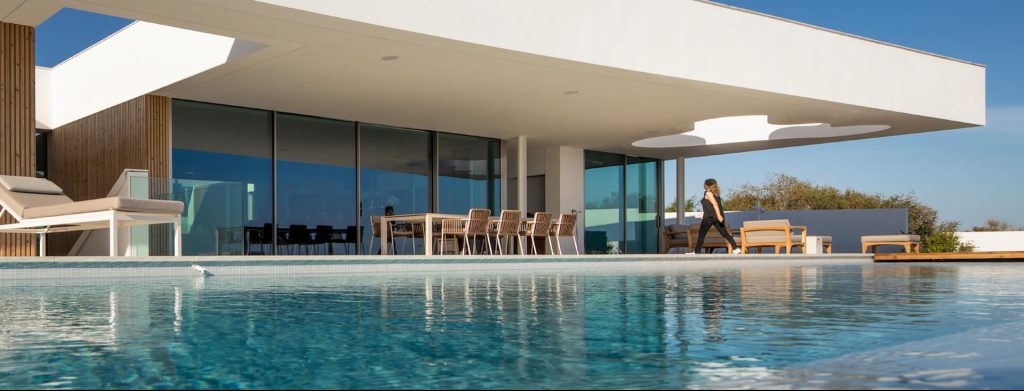 luxury villa rentals portugal